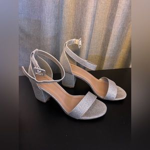 Windsor Silver Shimmery Heels